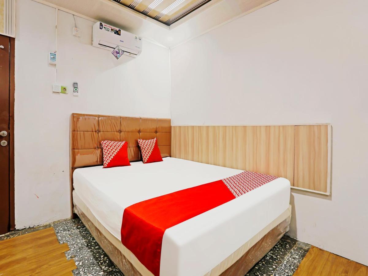Hotel Oyo 90136 Bone Indah 2*