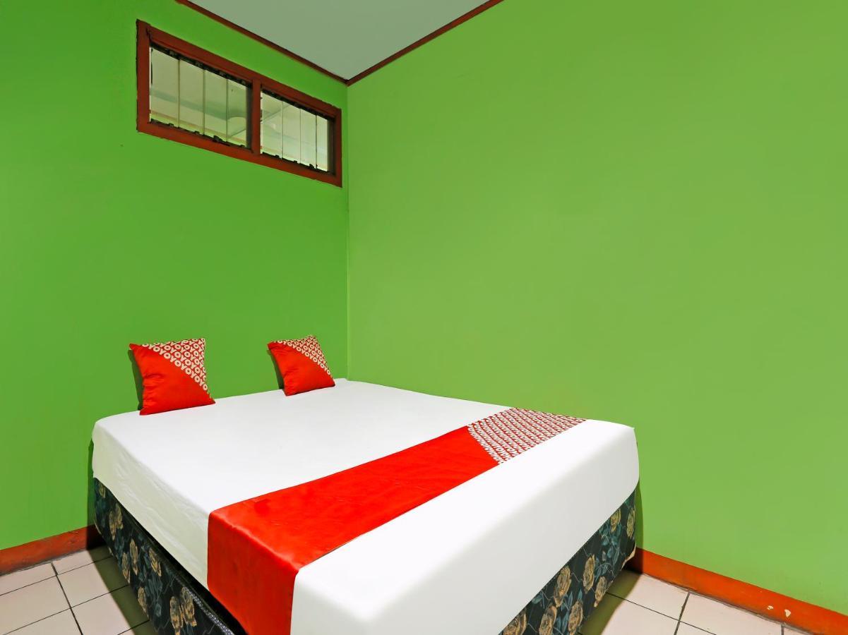 Oyo 90136 Bone Indah Samarinda